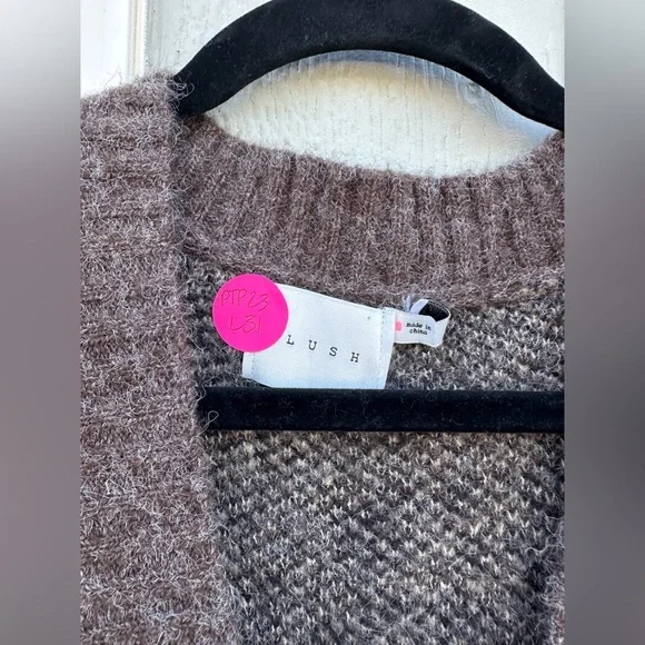 LUSH Women’s Leopard Cheetah Animal Print Cardigan Sweater - Picture 3 of 7